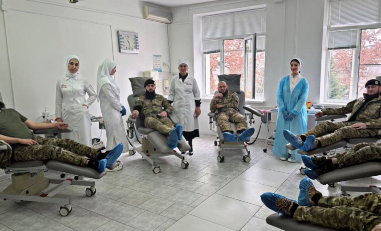 Росгвардейцы Чеченской Республики присоединились к ведомственной акции «От сердца к сердцу»