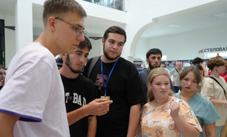 В ГГНТУ прошла культурно-просветительская выставка "Помним"