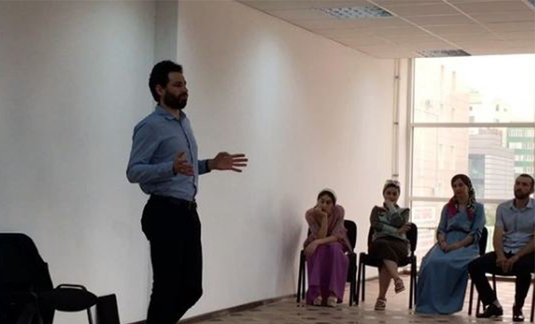 Чеченские актеры проходят курсы повышения квалификации в Грозном