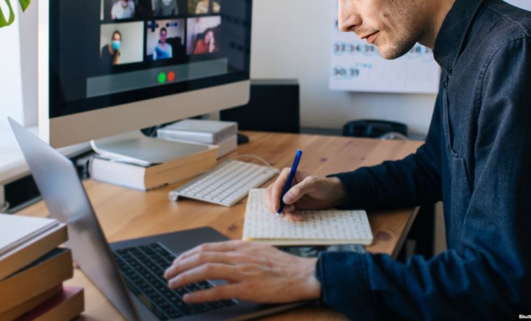 Минцифры предположило использовать биометрические персональные данные при сдаче онлайн-экзаменов в вузах