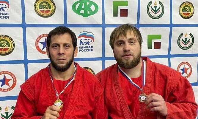 Пожарные из Чеченской Республики отобрались на Чемпионат России по самбо