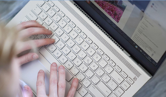 Минпросвещения рекомендовало регионам провести 27 июня выпускные в онлайн-формате