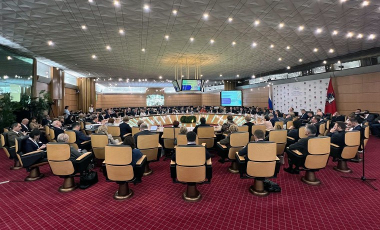 В школах ЧР внедрят инструменты «Московской электронной школы»