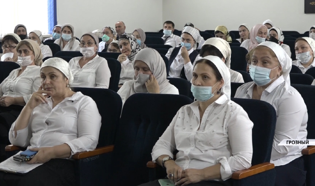 Стало известно, в каких условиях ЧР встретит новый учебный год