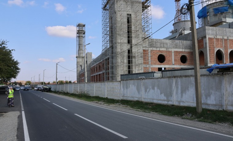 В рамках дорожного нацпроекта в 2024 году в Грозном отремонтировано 8 улиц, ведущих к мечетям