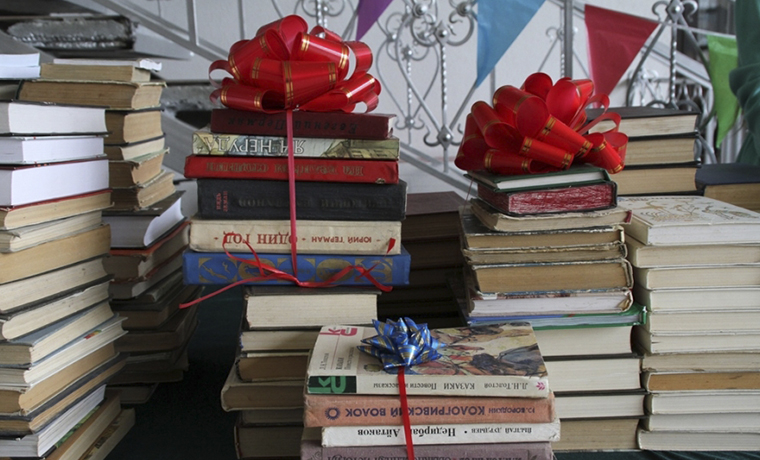 В Чечне завершилась Республиканская акция &quot;Дарю книгу библиотеке-2017&quot;