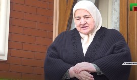 Аймани Кадырову поздравляли с 8 марта с самого раннего утра