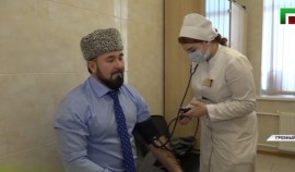 Специальная межведомственная комиссия и общественники проверили работу центров вакцинации ЧР