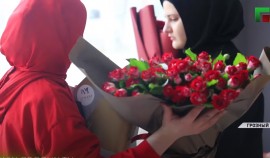 8 марта женщины всего мира принимают многочисленные поздравления в свой адрес